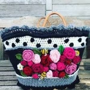 Frida flower bag, handmade crochet vintage style